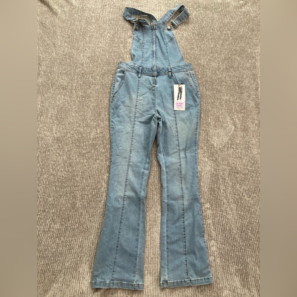 Vanilla Star Medium Zip Front Denim Overalls Flare Leg NWT Retro Style‎